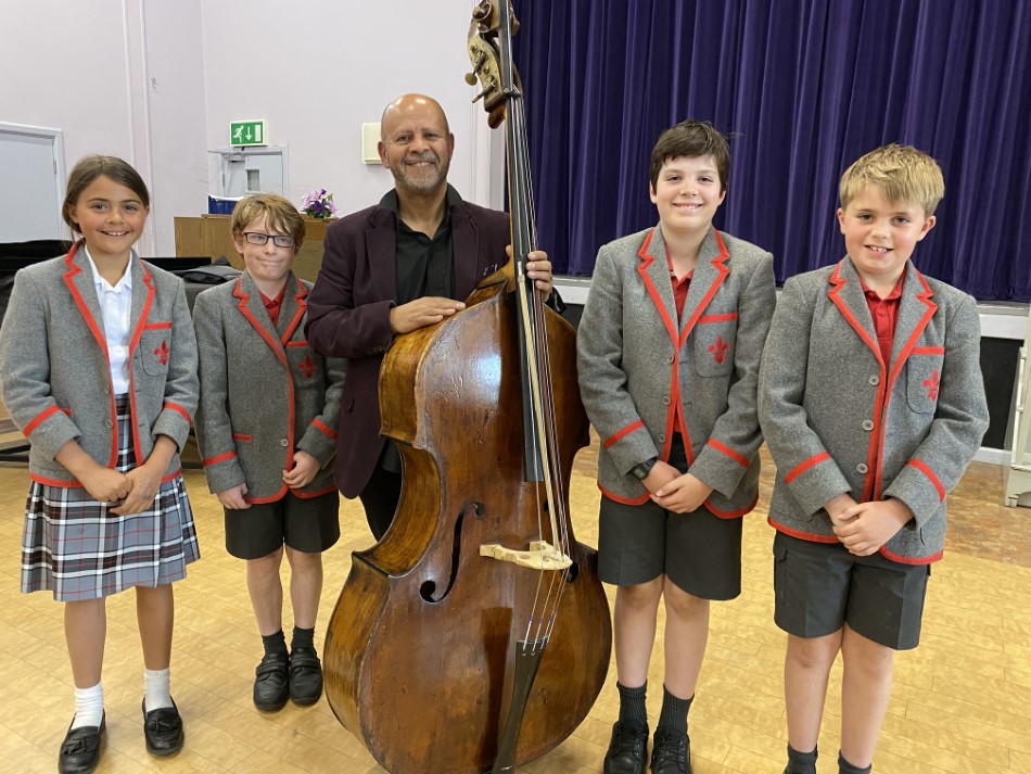 Leon Bosch with pupils