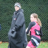 girls playing netball