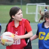 girls playing netball