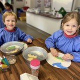 Biscuit decorating