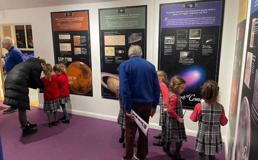 children in year 1 at planetarium