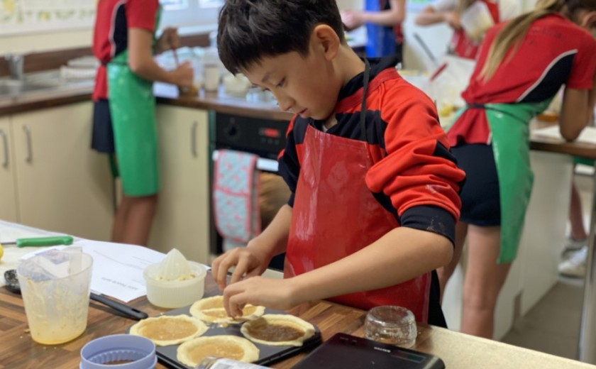 bake off year 8